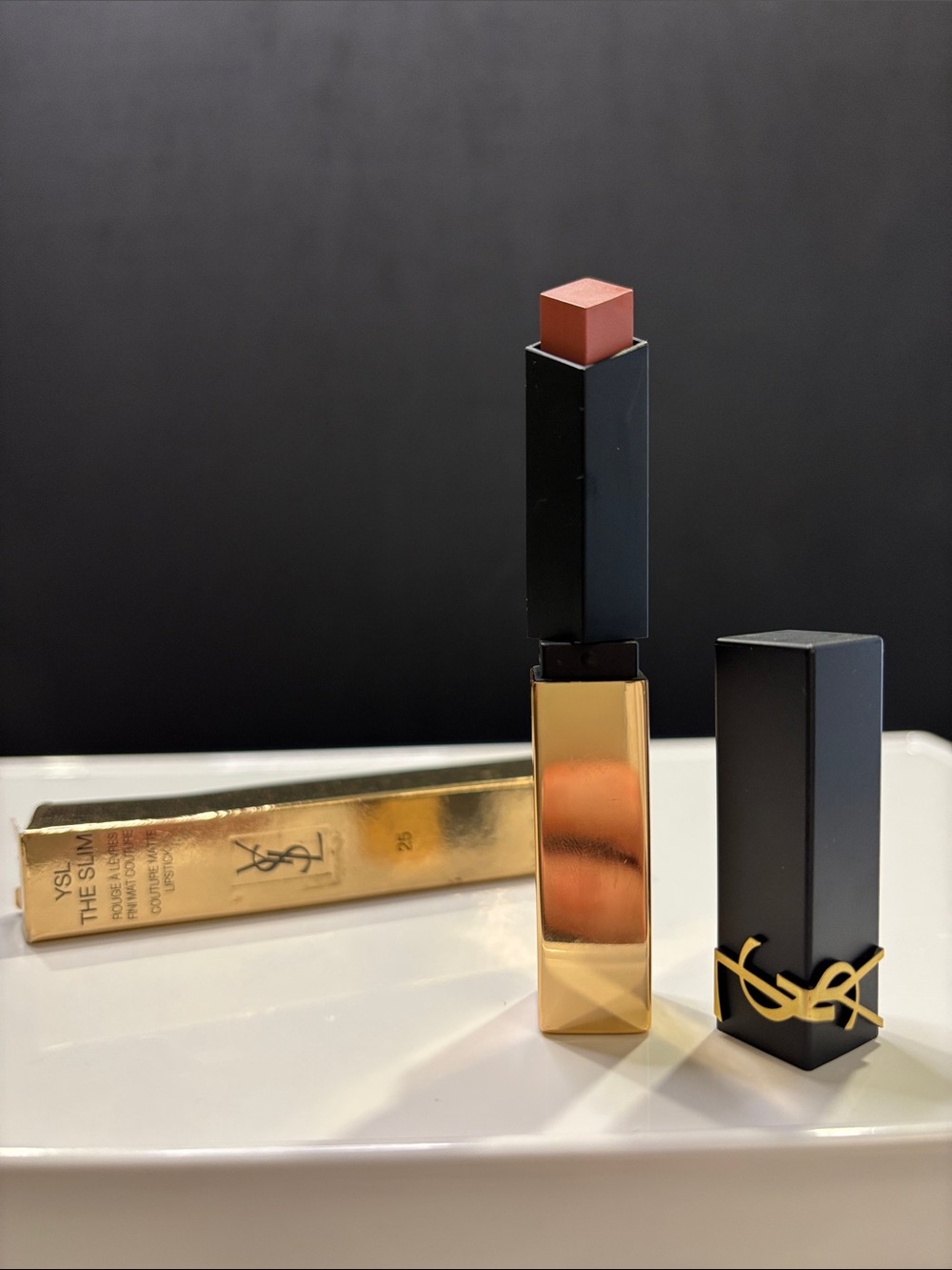 Yves Saint Laurent The Slim Couture Matte Lipstick 25 Nude Cassandre